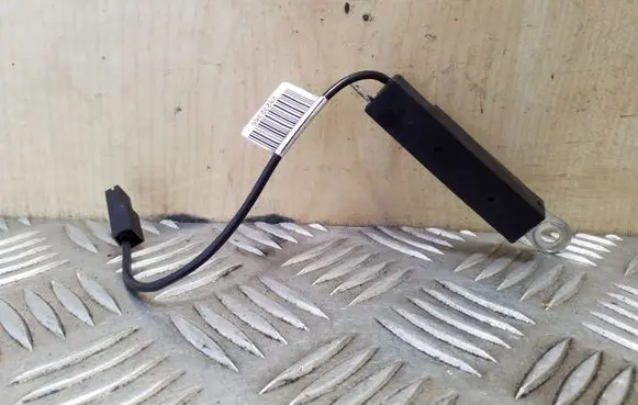 Ford Focus Aerial antenna amplifier 7CP118K891AA