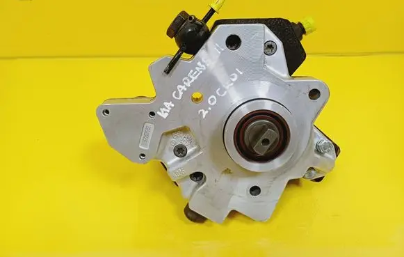 KIA Carens II Fuel injection high pressure pump 33100-27400 0445010121