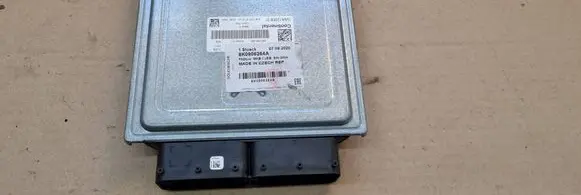 Audi A5 Sportback 8TA Engine control unit/module 8K0906264A