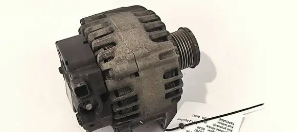 Citroen C4 Cactus Generator/alternator 9810971880