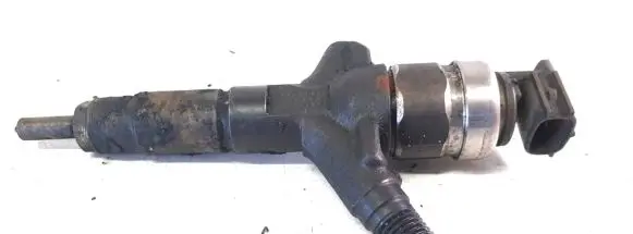 Subaru Legacy Fuel injector 16613AA020