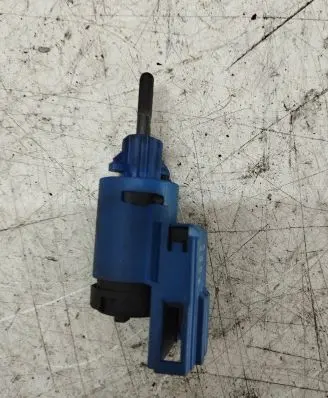 Clutch pedal sensor