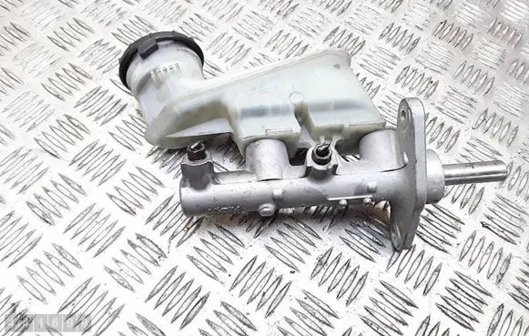 Honda Accord Master brake cylinder