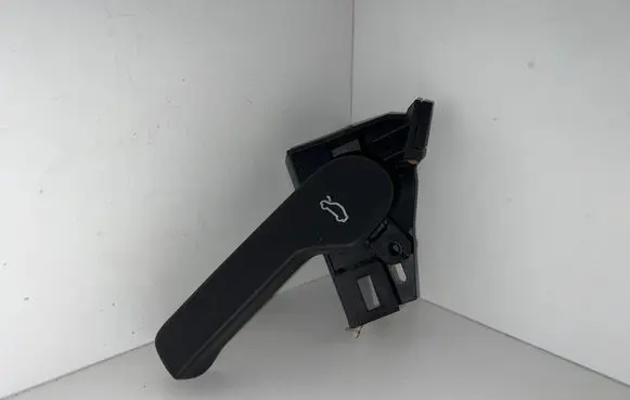 Volkswagen Golf V Engine bonnet (hood) release handle 1K1823633