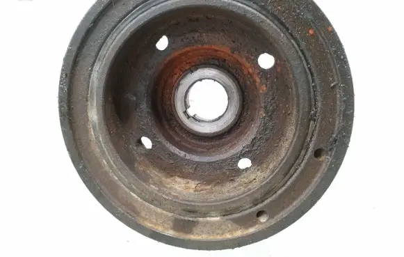 Subaru Impreza I Crankshaft pulley