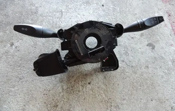 Ford Fusion Wiper control stalk 1S7T17A553DD
