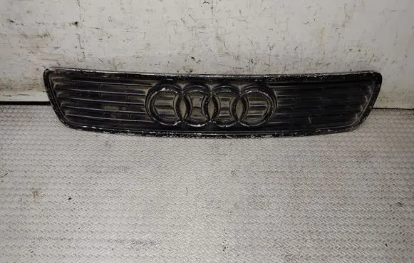 Audi A4 S4 B5 8D Front bumper upper radiator grill 8D0853651E