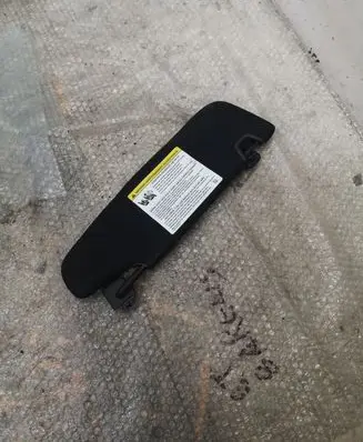 Ford Mustang VI Sun visor