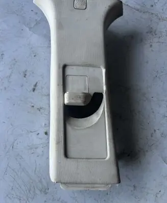 Dodge Nitro (B) pillar trim (top) 5KH83TRMAA 1CR79TRMAB
