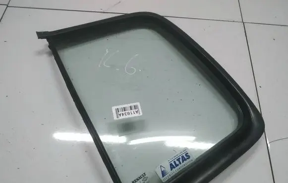 Renault Thalia I Rear vent window glass AS2