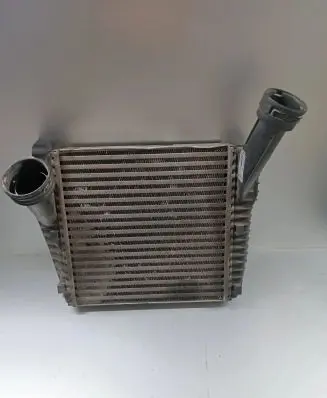 Audi Q7 4L Intercooler radiator 7L6145804A 30249003