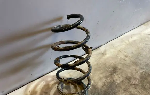 Opel Astra H Front coil spring 