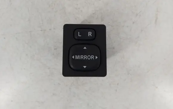 Toyota Corolla Verso E121 Wing mirror switch 769746 183574