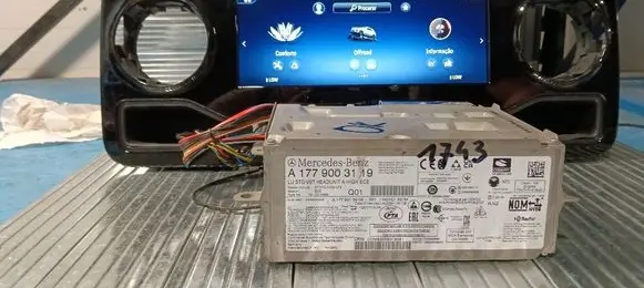Mercedes-Benz A W177 Radio/CD/DVD/GPS head unit A1779003119