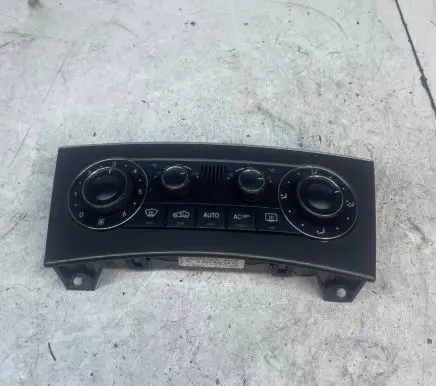 Mercedes-Benz C W203 Climate control unit A2038303085 F29564