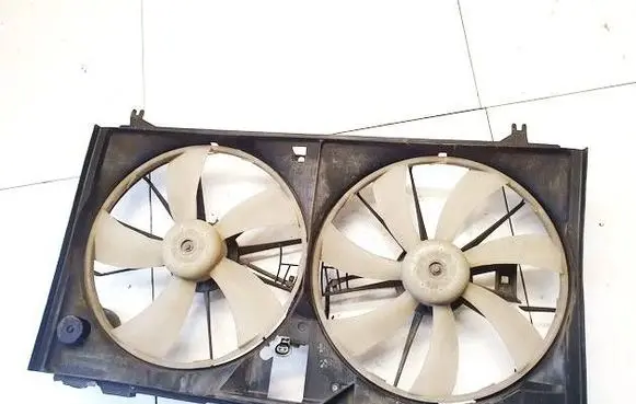 Lexus GS 300 350 430 450H Radiator cooling fan shroud 1636331020
