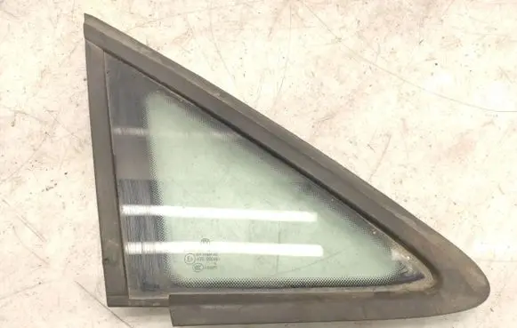 Volkswagen Touran I Front triangle window/glass 1T0845412 43R00048 AS2