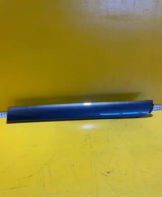 Chevrolet Captiva Dashboard glove box trim 96629959
