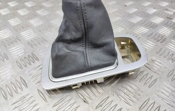 Gear lever shifter trim leather/knob