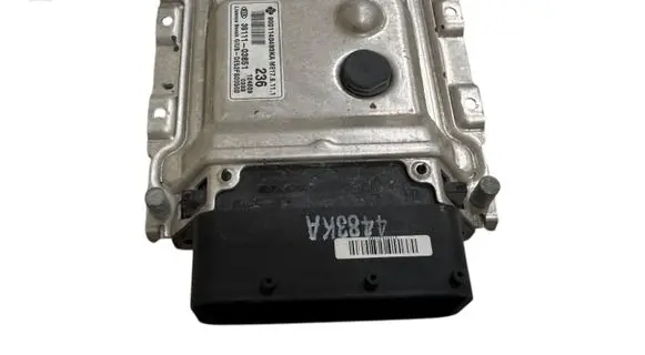 KIA Rio Engine control unit/module 3911103851 9001140483KA DE52FS00500