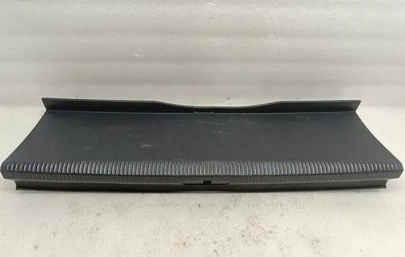 Volkswagen PASSAT B7 Trunk/boot sill cover protection 3C5863459
