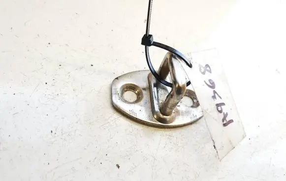 Audi A6 S6 C5 4B Front door lock loop/hook striker 3b0837033f