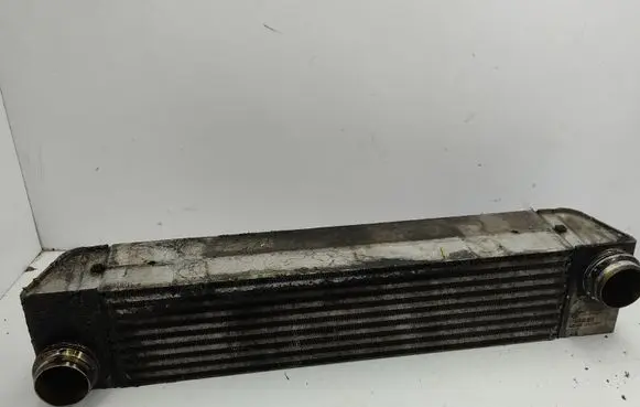 BMW 7 E65 E66 Intercooler radiator 7791909