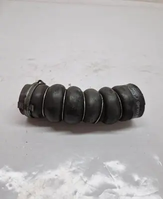 Ford Focus Intercooler hose/pipe AV616C646HD