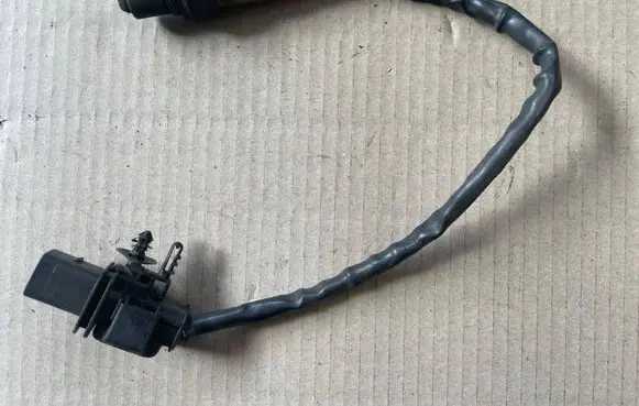 Ford C-MAX II Lambda probe sensor CY6196444CB 0258010355 0258010356