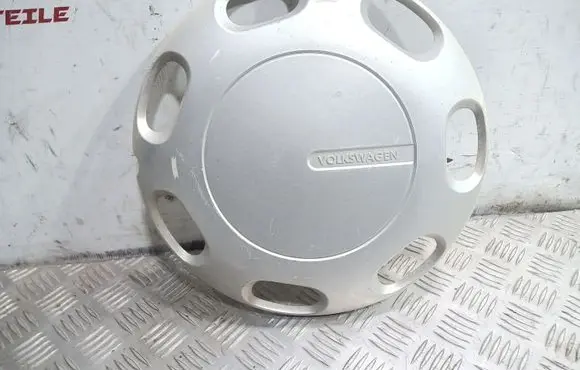 Volkswagen Golf III Original wheel cap 3A0601149