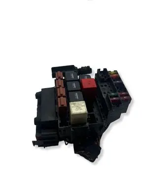 Ford Ka Fuse module 94FG14A074AB 94EG14A