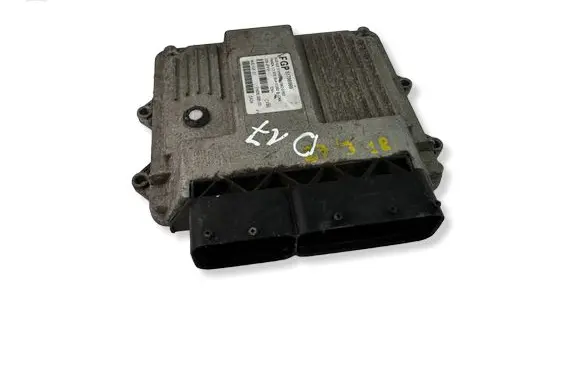 Fiat Panda II Engine control unit/module 51766999 7160000503 V1092S162