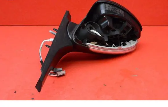 Audi 100 200 5000 C3 Front door electric wing mirror 0211047