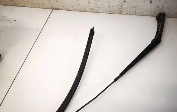 Volkswagen ID.3 Front wiper blade arm 10A955410