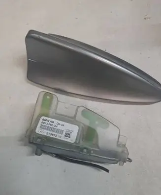 BMW 5 E60 E61 Aerial GPS antenna 6913286