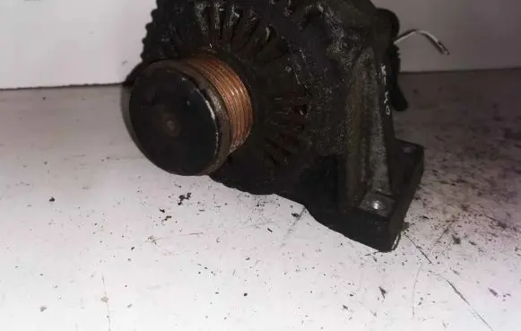 Volvo S40, V40 Generator/alternator 9472908 11022110500