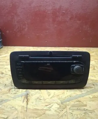Seat Ibiza III (6L) Radio/CD/DVD/GPS head unit 6J1035153G