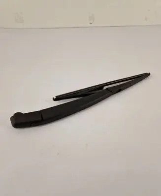 Nissan X-Trail T32 Rear wiper blade arm 880019327