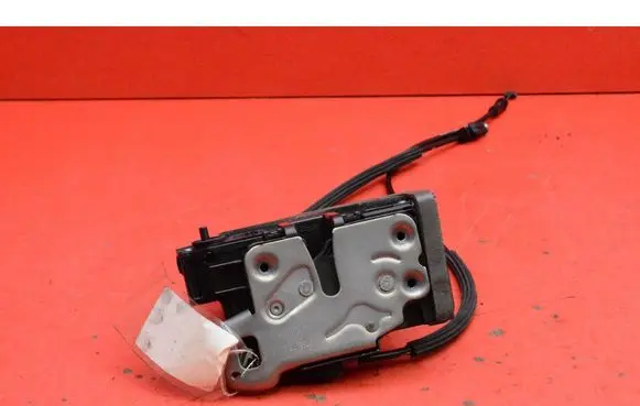 Opel Insignia A Rear door lock C3039072
