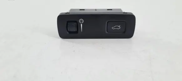 Volvo S90, V90 Tailgate opening switch 31376510 P31376510