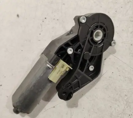 Mercedes-Benz S W221 Seat adjustment motor 0390203206