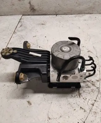 BMW 4 G22 G23 G24 G26 ABS Pump 100220