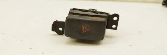 Subaru Legacy Hazard light switch