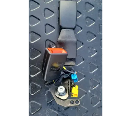 Mercedes-Benz GLK (X204) Middle seatbelt buckle (rear) A2048603269 34093288C 115540520