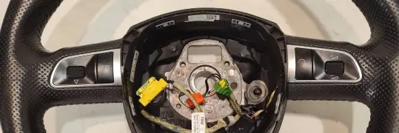 Audi A5 8T 8F Steering wheel