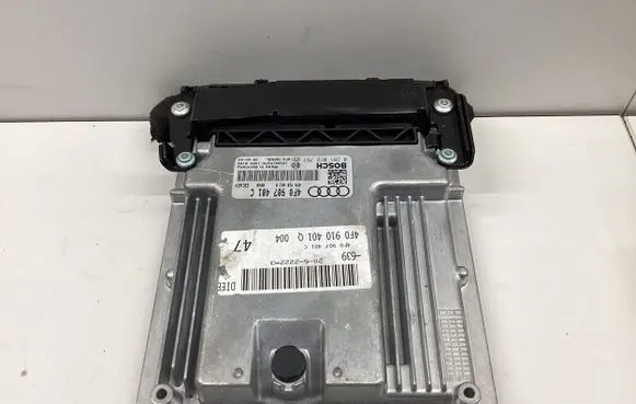 Audi A6 S6 C6 4F Engine control unit/module 4F0907401C 4F0910401Q