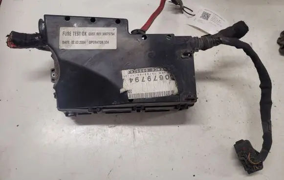 Volvo V50 Fuse module 30679794