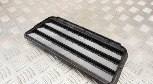 Tesla Model 3 Quarter panel pressure vent 109875100C