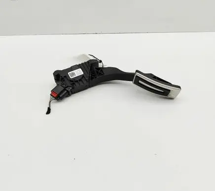Audi Q3 F3 Accelerator throttle pedal 5Q2723503F