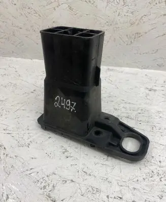 Peugeot 3008 I Front bumper mounting bracket 9682791280